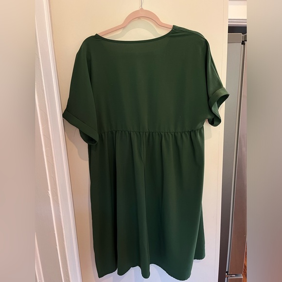 Amazon Essentials Size Large Dress - Picture 3 of 3